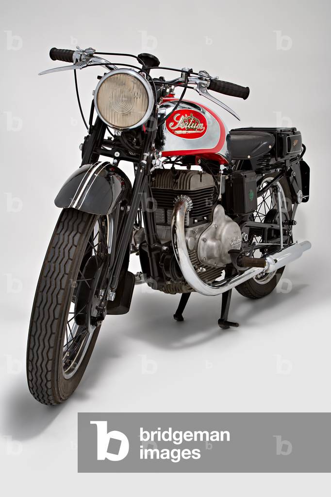 Classic Motorbike Sertum 500 VL (photo)