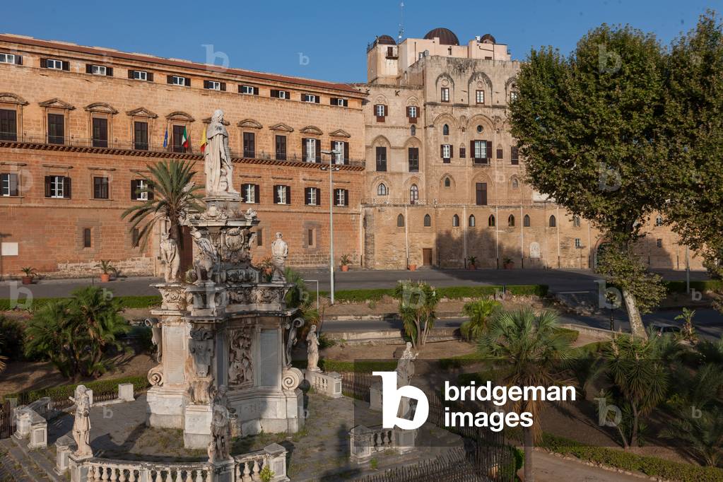 View of the Renaissance wing and the Pisan Tower from Parliament Square, The Royal Palace or Palazzo dei Normanni (Palace of the Normans), Palermo, Sicily, Italy (photo)
