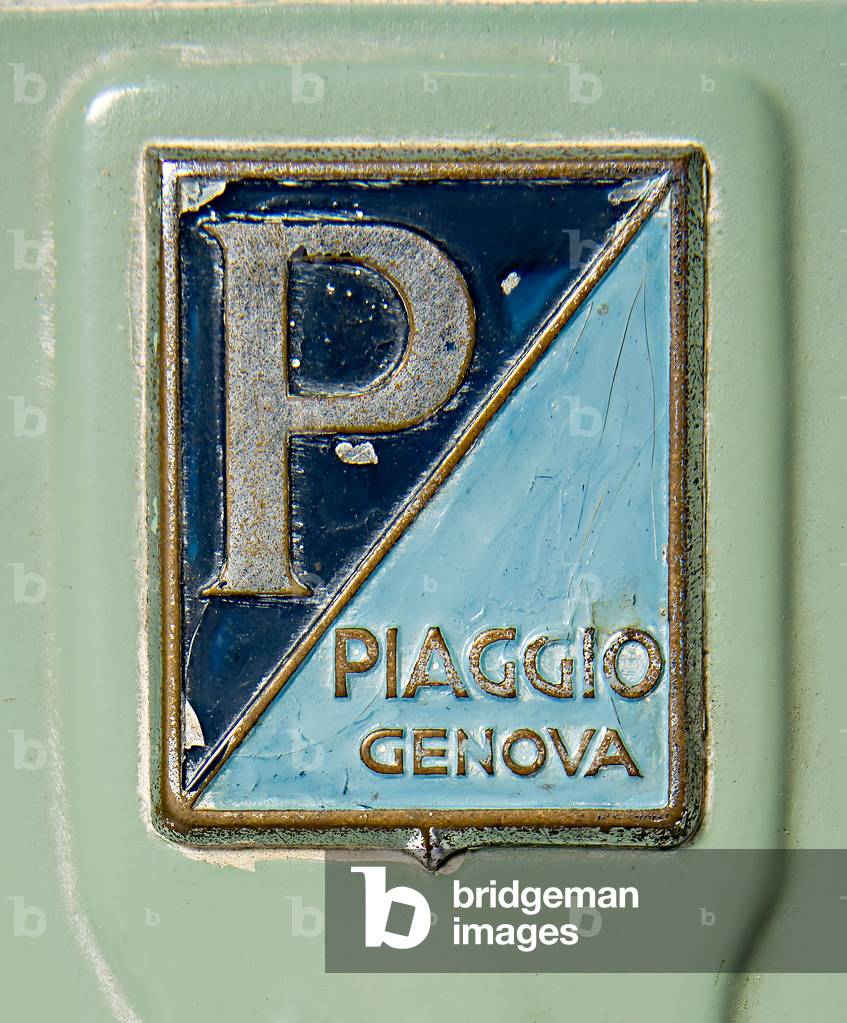 Classic Motorbike Vespa 125 U Sidecar, Scooter, Trademark (photo)