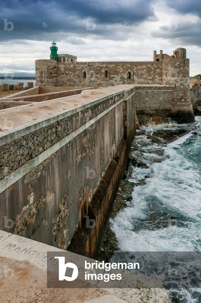 Bastions of the Maniace Castle on the island of Ortigia, Syracuse, Sicily, Italy (photo)