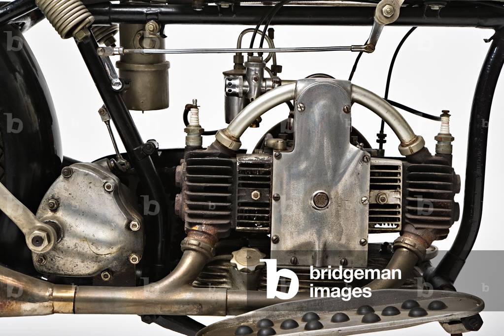 Classic Motorbike Douglas EW 350, Engine (photo)