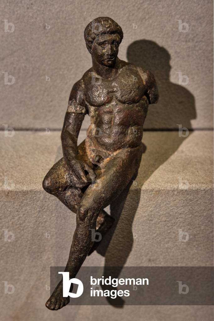 Sitting Mercury