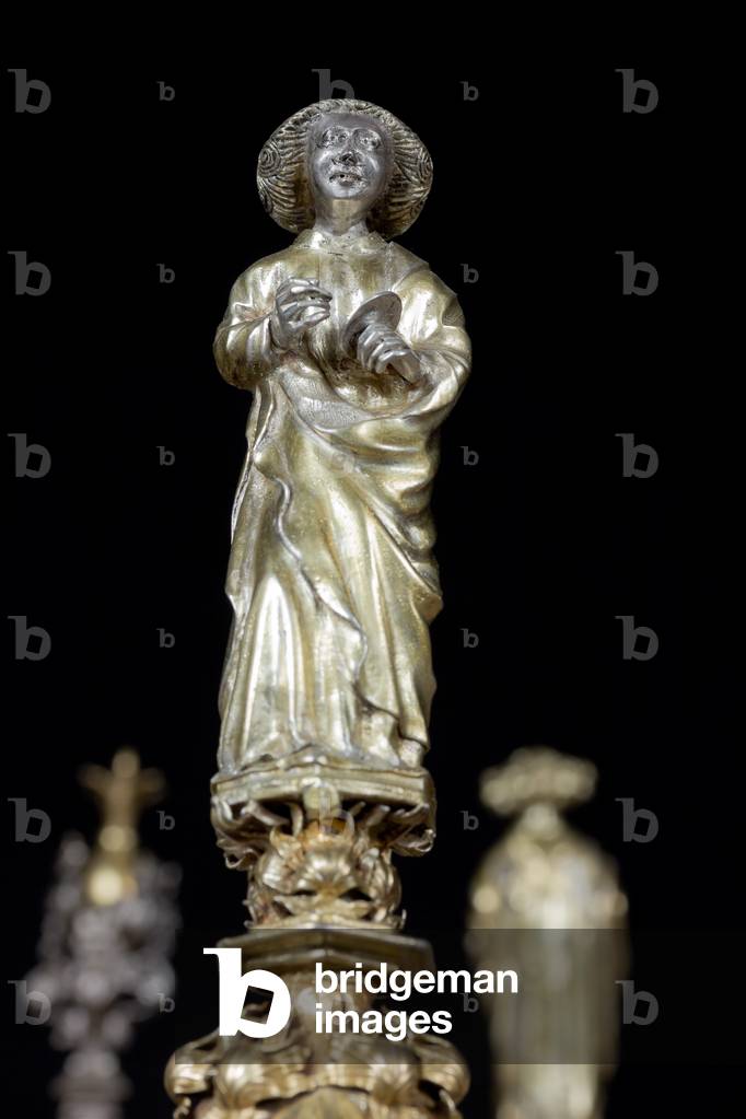 Genoa, Museum of the Treasury of the Cathedral of San Lorenzo: the Ark processional Ash St John the BaptiSt The Ark was commissioned by the Priors Chapel and was built by Teramo Danieli and Simone Caldera, 1438 - 1445, embossed silver, cast, gilt and enamels