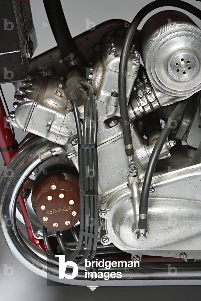 Classic Motorbike Benelli 250 Corsa 4 Cilindri (250 Race 4 Cylinders with Compressor) . Engine (photo)
