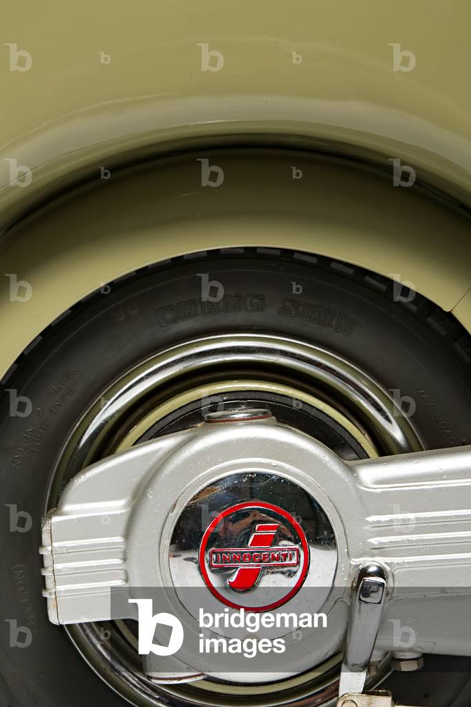 Classic Motorbike Lambretta 125 m (A) , Scooter (photo)