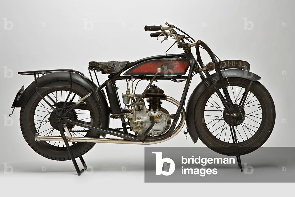 Classic Motorbike Axa (photo)