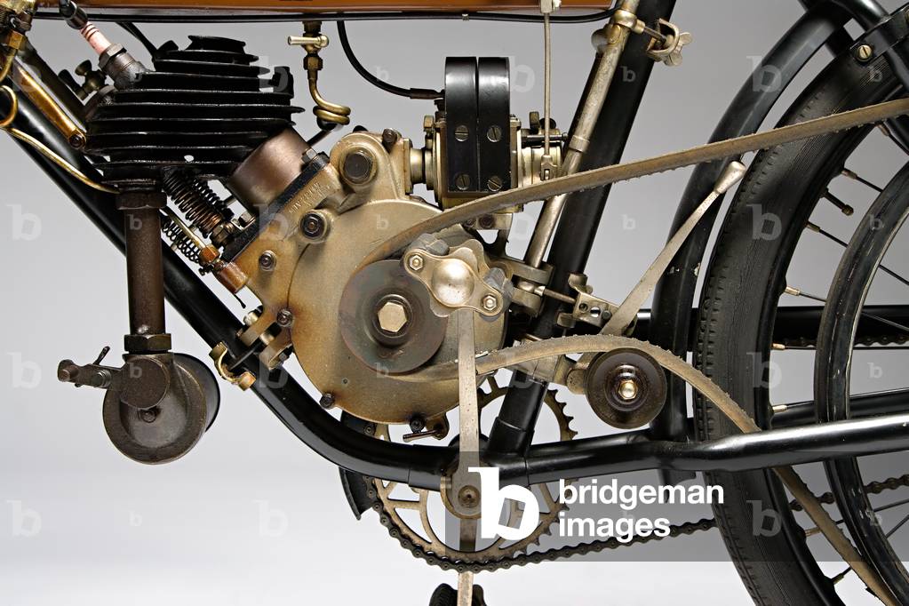 Classic Motorbike Motosacoche M5 (photo)