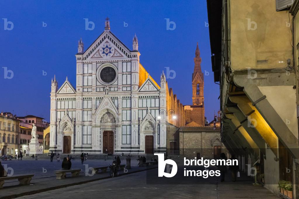 View of Basilica of Santa Croce and Square, Florence, Italy (photo)