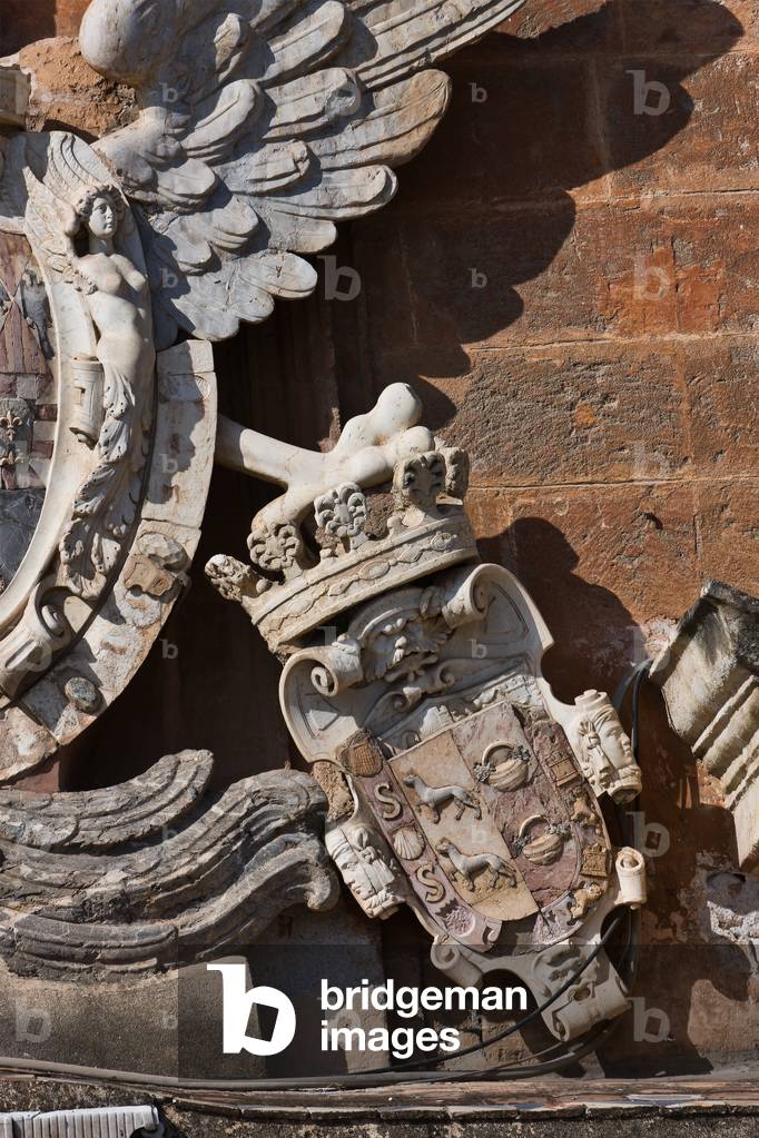 Detail of the coat of arms with an Aragon eagle on the main portal of the Renaissance wing, North-East side of The Royal Palace or Palazzo dei Normanni (Palace of the Normans), Palermo, Sicily, Italy (photo)