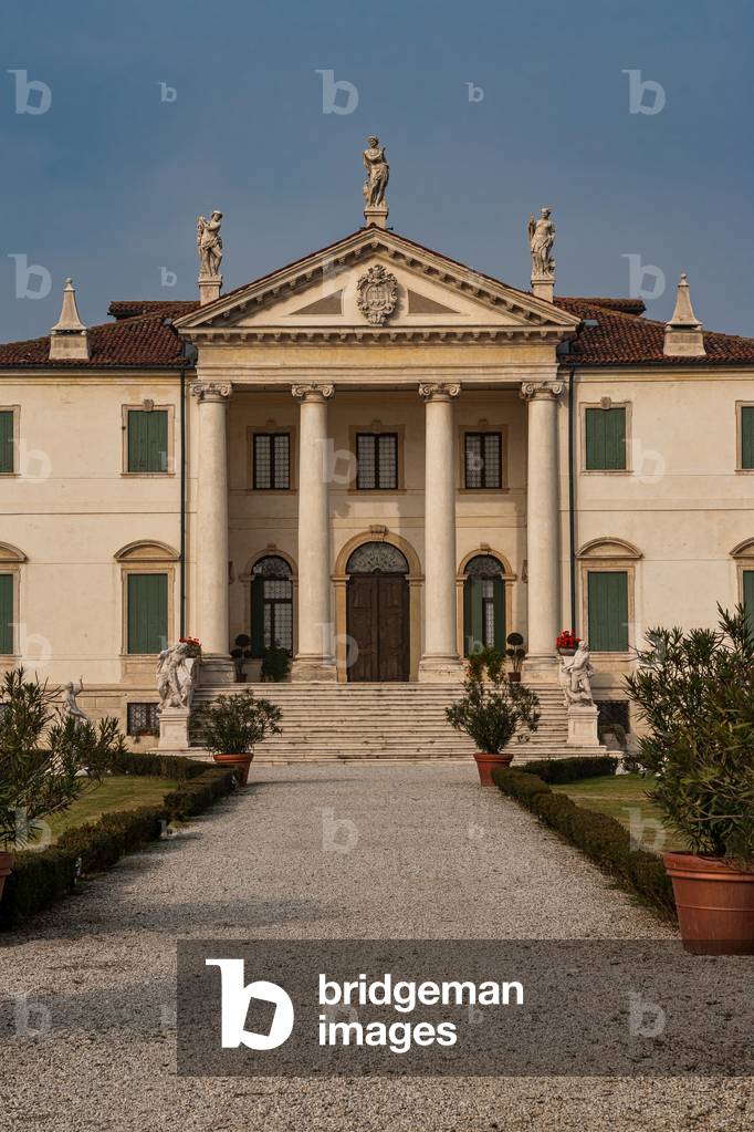 View of Villa Cordellina, Veneto, Italy (photo)