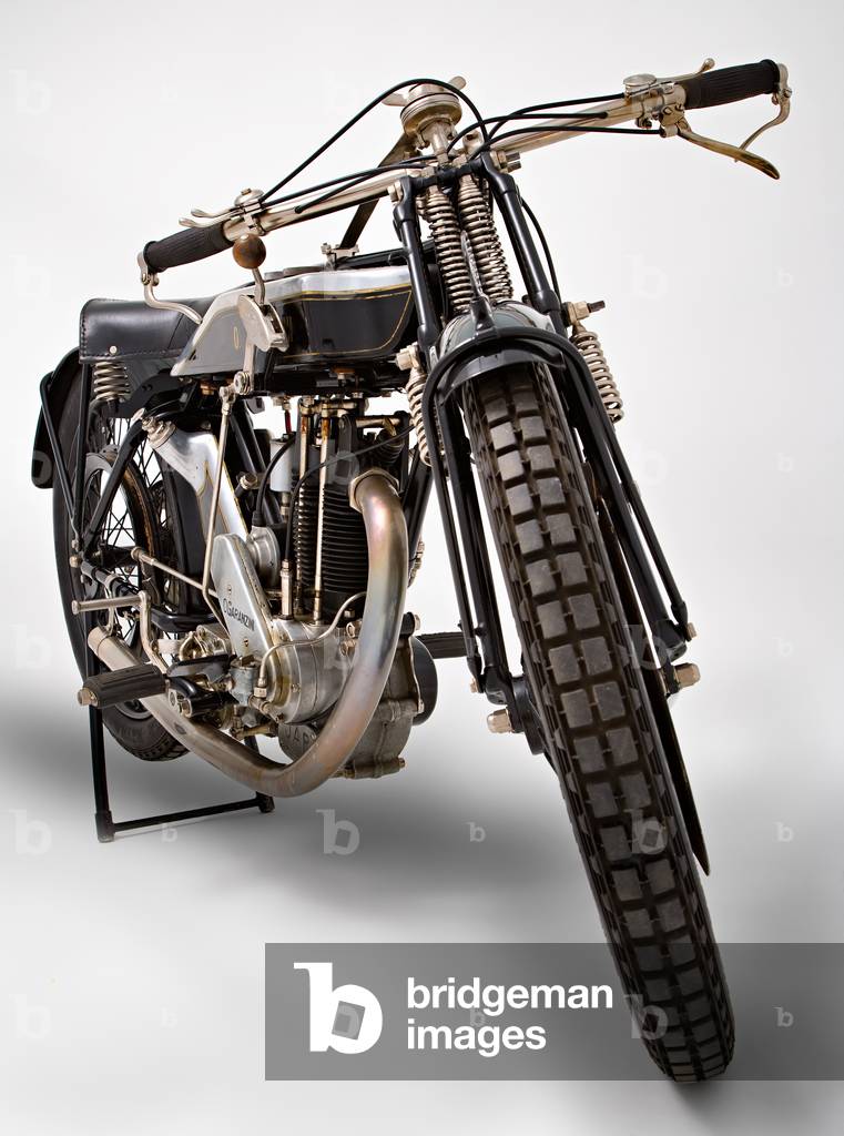 Classic Motorbike Garanzini 350 HP 3 (photo)