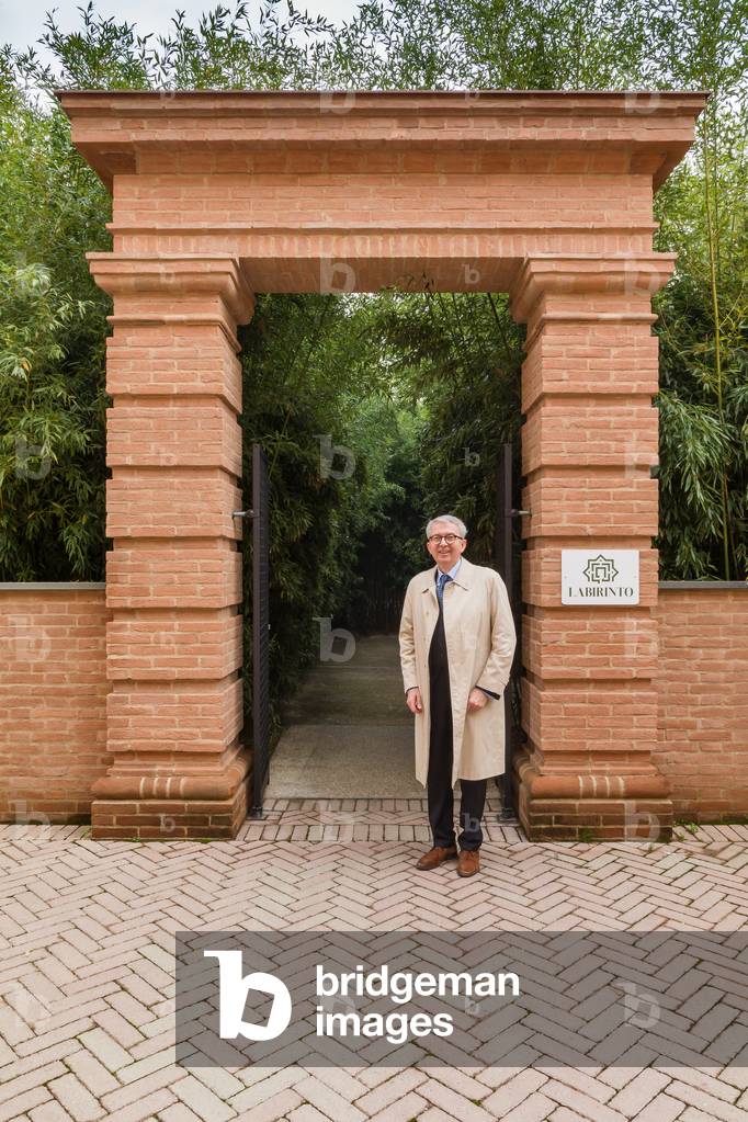 Fontanellato, Labirinto della Masone, by Franco Maria Ricci: the architect Pier Carlo Bontempi before the entrance of the Labyrinth of Bamboo plants,  (photo)