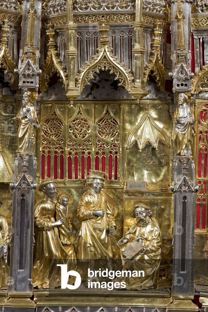 Genoa, Museum of the Treasury of the Cathedral of San Lorenzo: the Ark processional Ash St John the BaptiSt The Ark was commissioned by the Priors Chapel and was built by Teramo Danieli and Simone Caldera, 1438 - 1445, embossed silver, cast, gilt and enamels