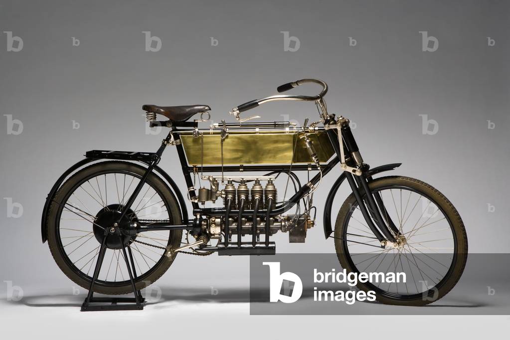 Classic Motorbike FN Quattro Cilindri (photo)