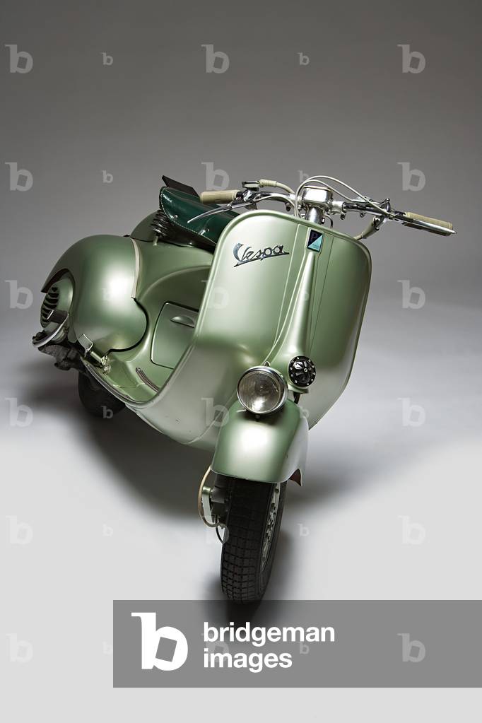 Classic Motorbike Vespa Sei Giorni, Scooter (photo)