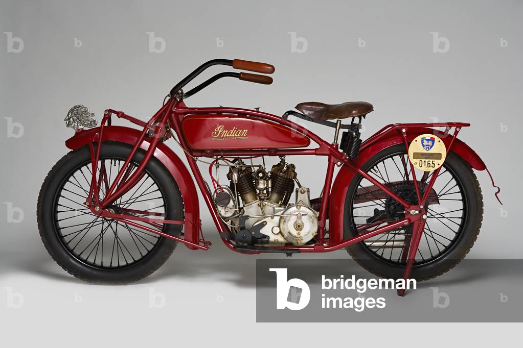 Classic Motorbike Indian Scout (photo)