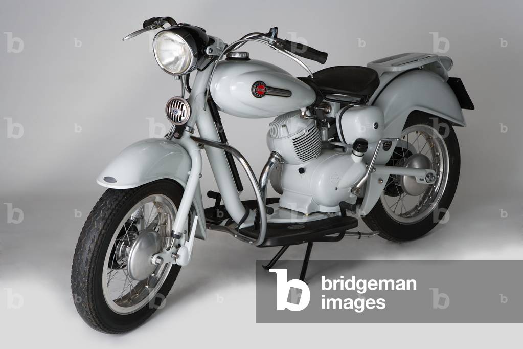 Classic Motorbike (scooter) Motom Delfino (photo)