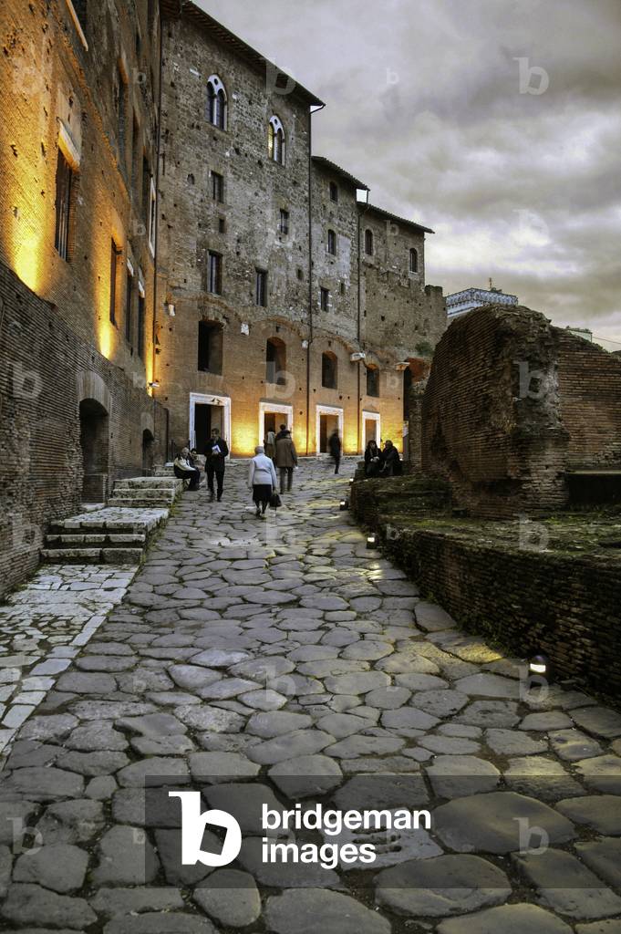 Evening View of via Biberatica, Trajan's Market, Rome, Italy (photo)