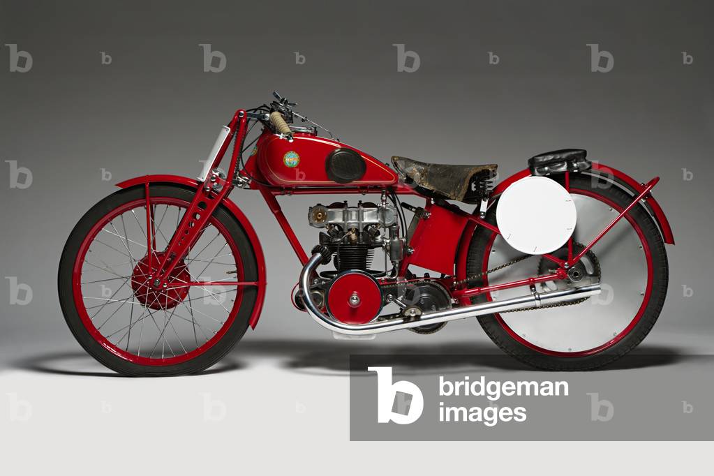 Classic Motorbike Benelli 175 Bialbero Corsa (photo)