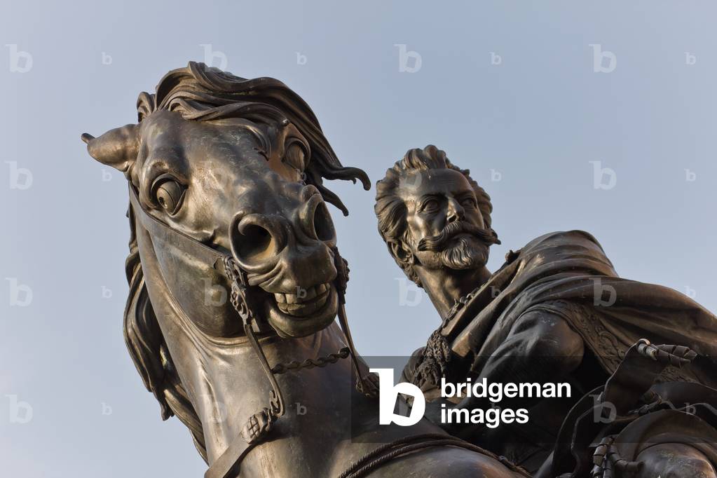 Detail of the equestrian monument dedicated to Alessandro Farnese by Francesco Mochi da Montevarchi, Piazza dei Cavalli, Piacenza, Emilia-Romagna, Italy (photo)