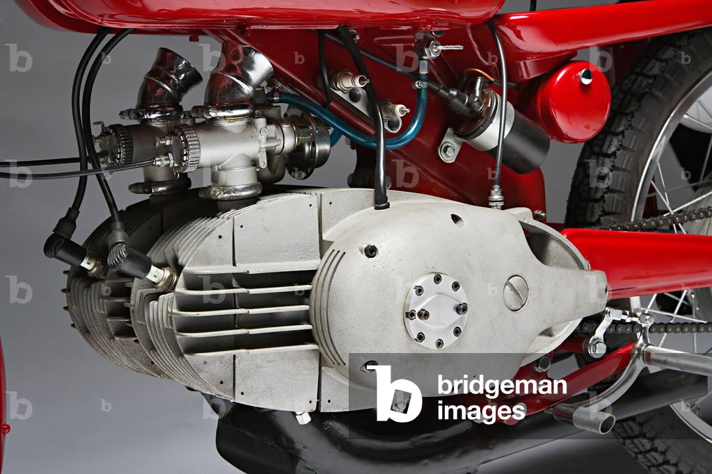 Classic Motorbike Motobi Gran Sport 250 GSS. Engine (photo)