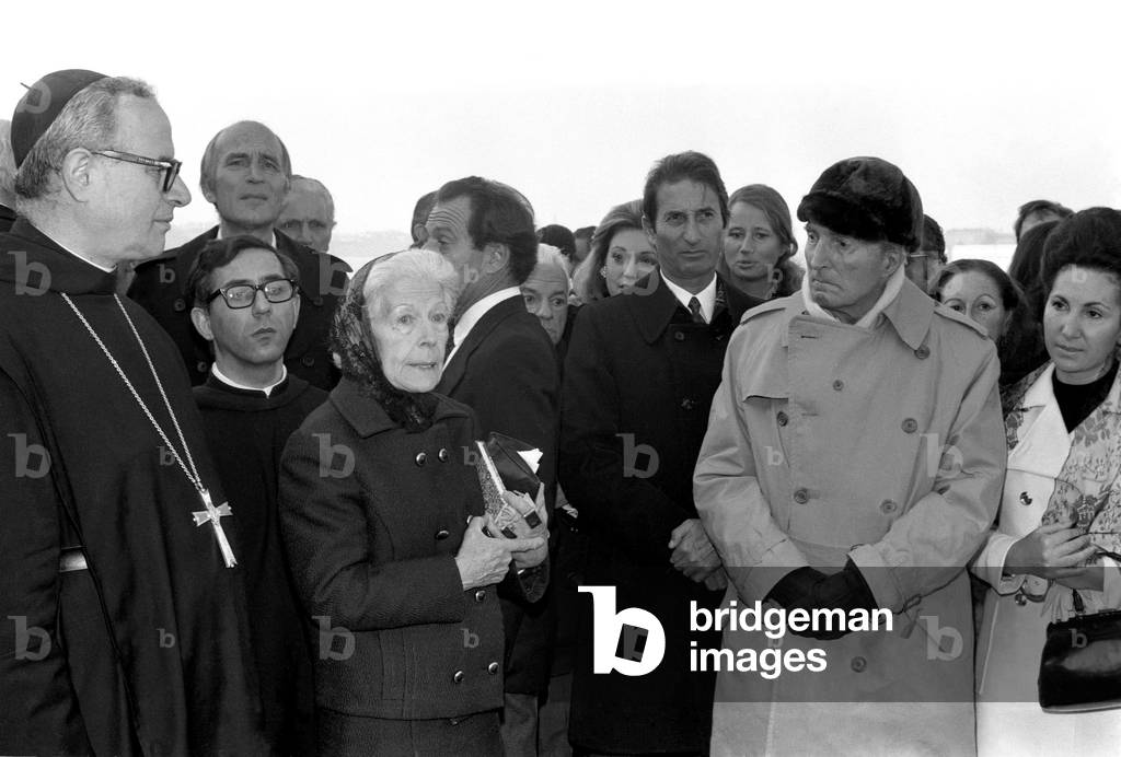 The funeral of poet Ezra Pound in Venice: widow OLGA RUDGE and sculptor TONI LUCARDA. 1972