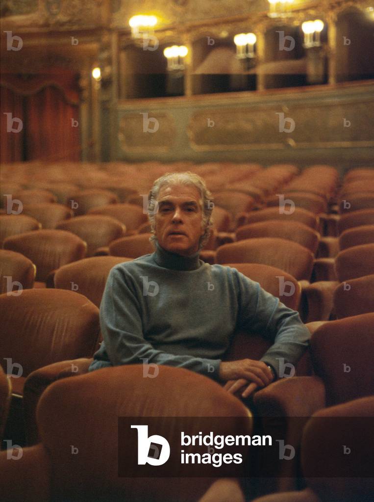 Italian director Giorgio Strehler at the Fenice Theatre in Venice in 1986