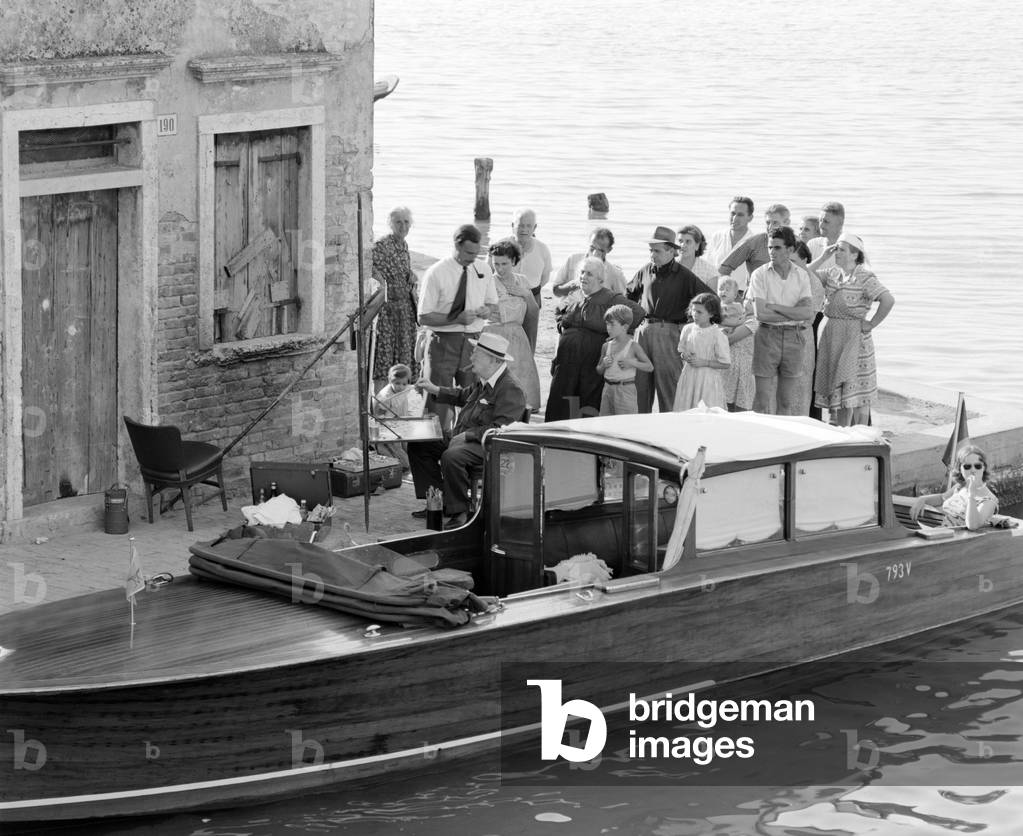 THE STATESMAN WINSTON CHURCHILL PAINTING IN VENICE - 1951