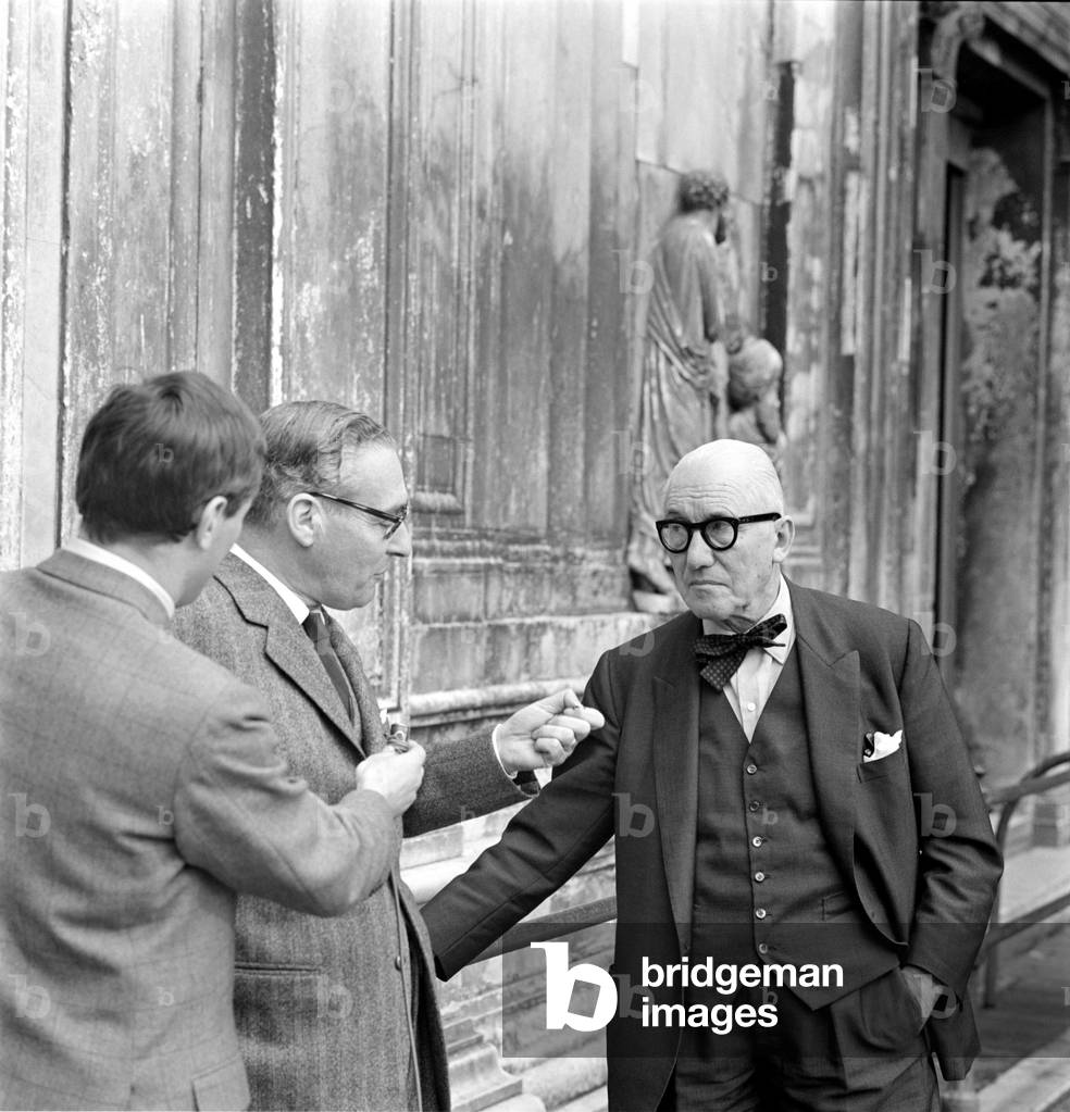 THE ARCHITECT, TOWN - PLANNER AND PAINTER LE CORBUSIER (CHARLES-EDOUARD (CHARLES EDOUARD) JEANNERET) IN VENICE - 1965