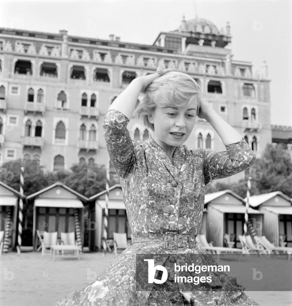 THE ACTRESS GIULIETTA MASINA AT VENICE LIDO - 1955