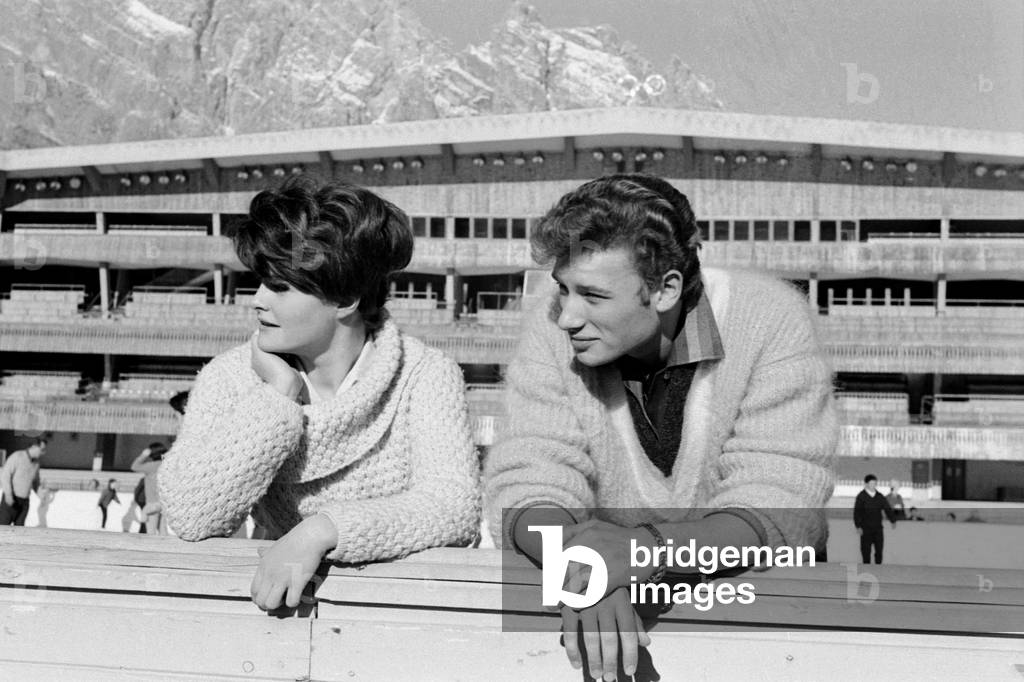 THE SINGER JOHNNY HALLYDAY - CORTINA D'AMPEZO - 1961 (on an ice rink)