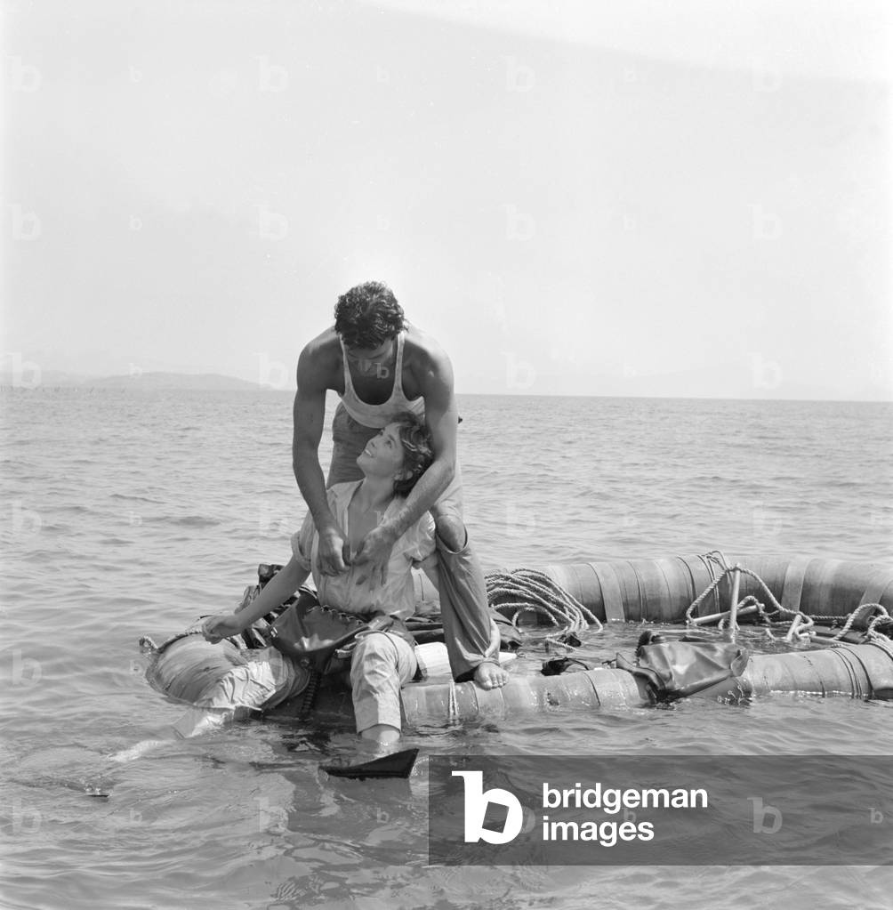 THE ACTRESS DAWN ADDAMS WITH THE ACTOR FRANCO SILVA ON THE SET OF THE MOVIE “” MIZAR-SABOTAGGIO IN MARE”” DIRECTED BY FRANCESCO DE ROBERTIS - 1953