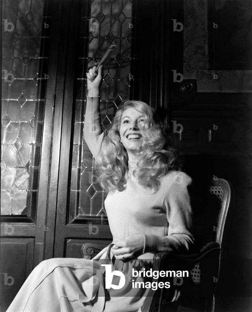 THE ACTRESS YACQ BUVAV AT VENICE LIDO - 1948 -