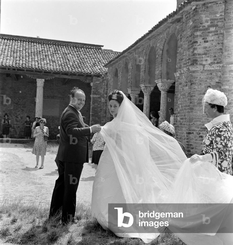 THE MARRIAGE OF OPERA SINGER TITO GOBBI'S DAUGHTER - 1961