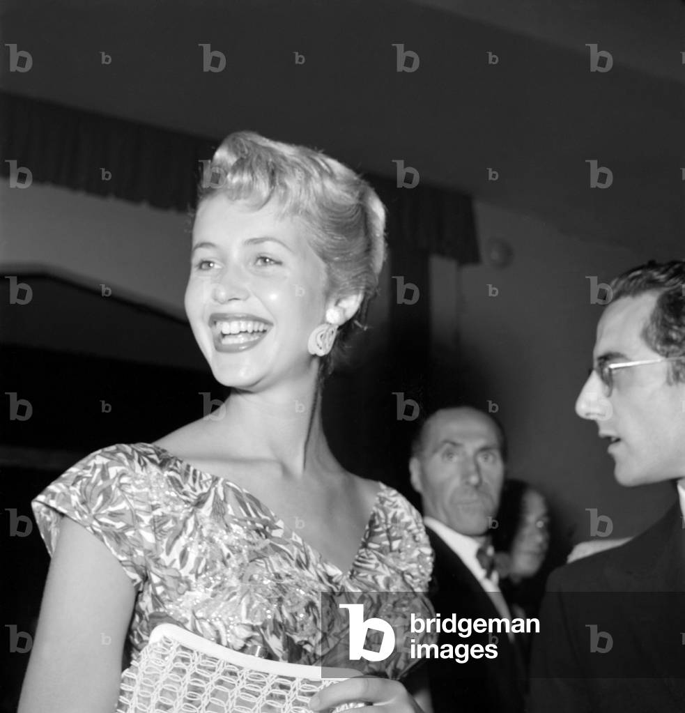 THE ACTRESS JIKI SLOTKIN AT XV INTERNATIONAL FILM FESTIVAL OF VENICE - 1954