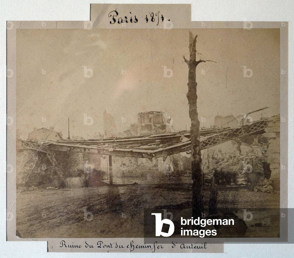 Commune of Paris (1871): views of the Auteuil railway bridge in ruins. 1871 Photography Sun. 49x40 cm