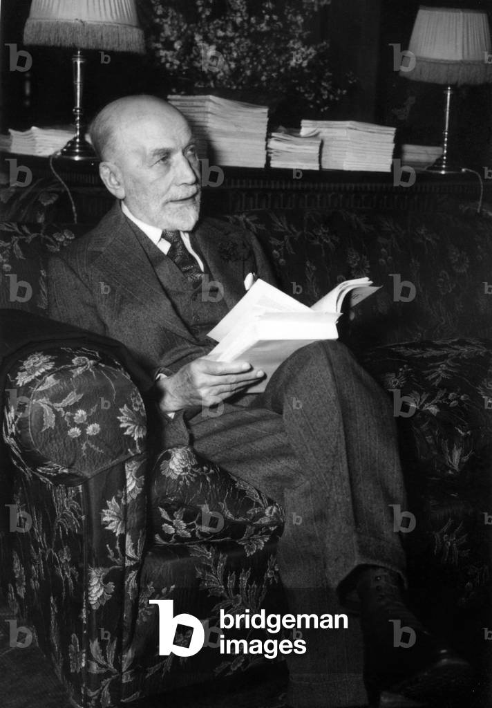 THE ART HISTORIAN AND COLLECTOR BERNHARD (bernard) BERENSON AT HIS VILLA “” AI TATTI “” IN SETTIGNANO (FI) - 1948