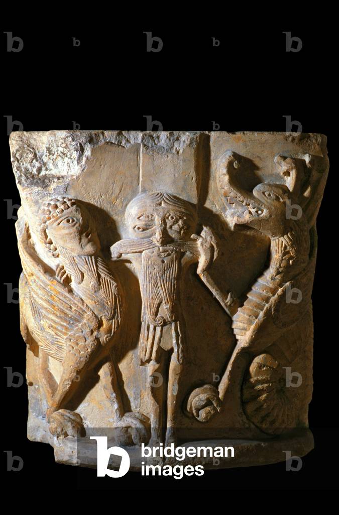 Loire Atlantique N* 123 - Nantes - Musee Dobree - Chapiteau de la cathedrale de Nantes - late 11th century