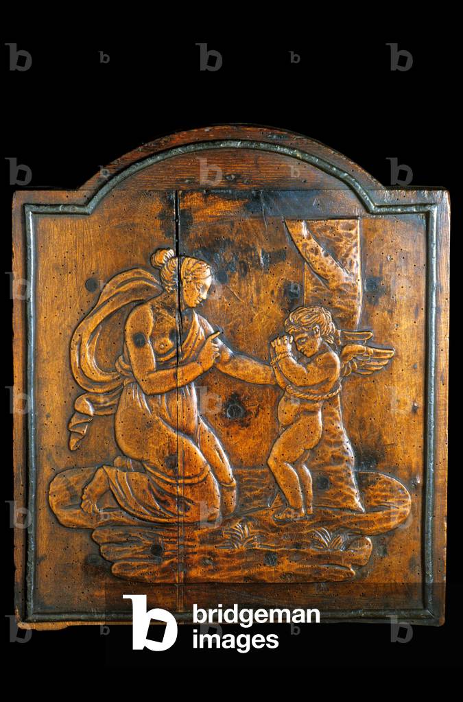 Loire Atlantique N* 150 - Nantes - Musee des Traditions Populaires - Wooden mould for fireplace plate
