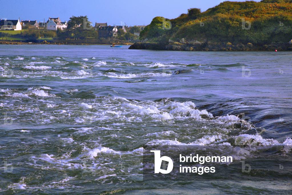 Brittany - Morbihan - department 56 - La Ria d'Etel a rising maree