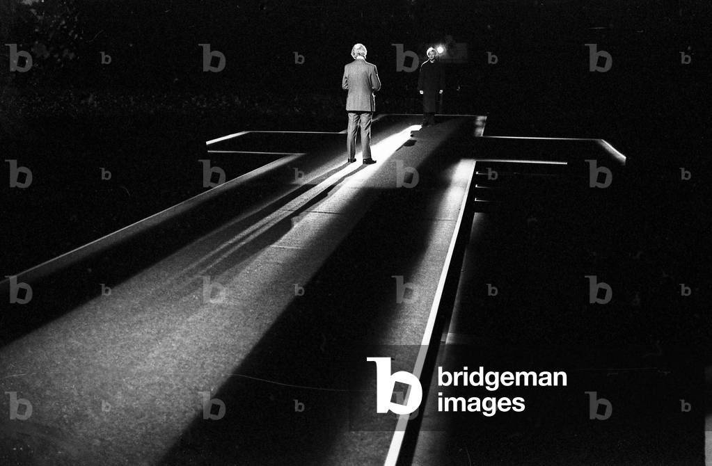 Oliver Ford Davies and  Adam Kotz in Racing Demon