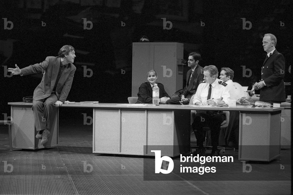 Keith Allen and Lesley Sharp in Murmuring Judges