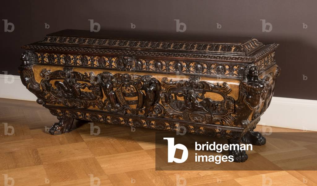 Cassone (carved & gilded walnut)