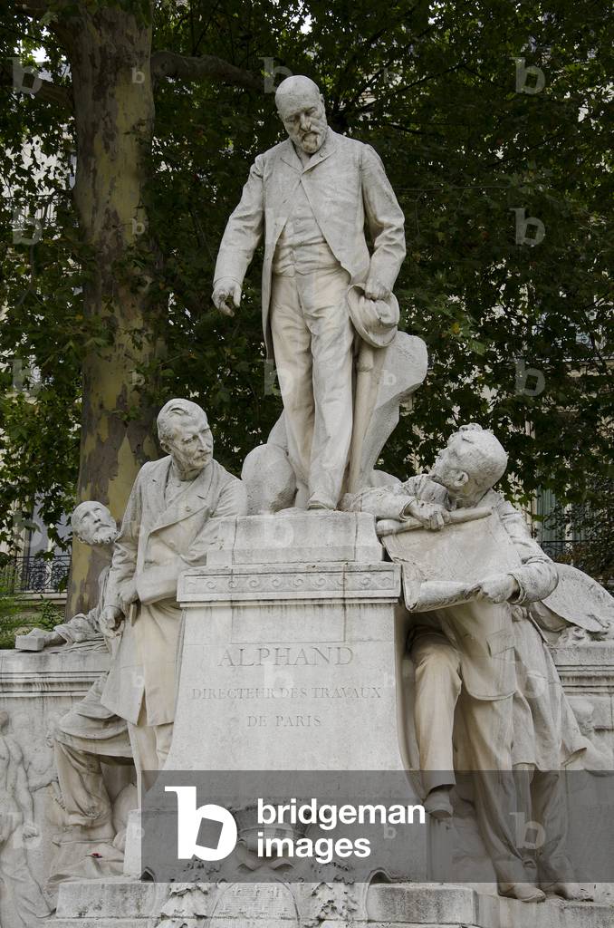 Alphand Trade Monument/Paris Gardener/Avenue Foch/Paris/Ile de France/France