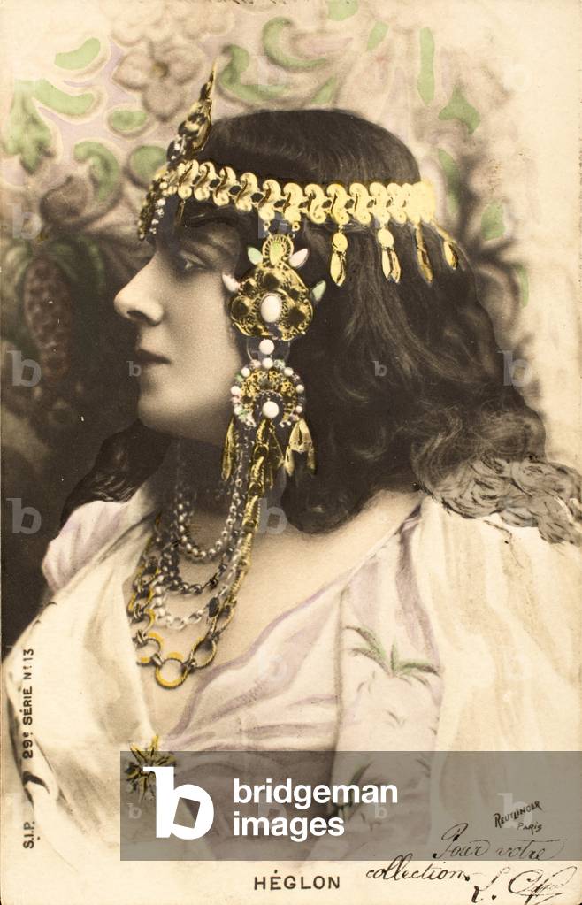 Old postcard/Meyrianne Heglon (1867-1942)/Actress