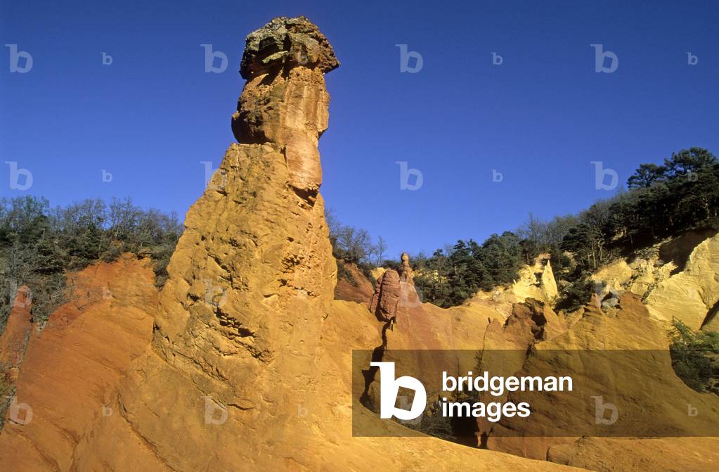 Rustrel Colorado/Luberon Regional Natural Park/Vaucluse/Provence Alpes Cote d'Azur/France