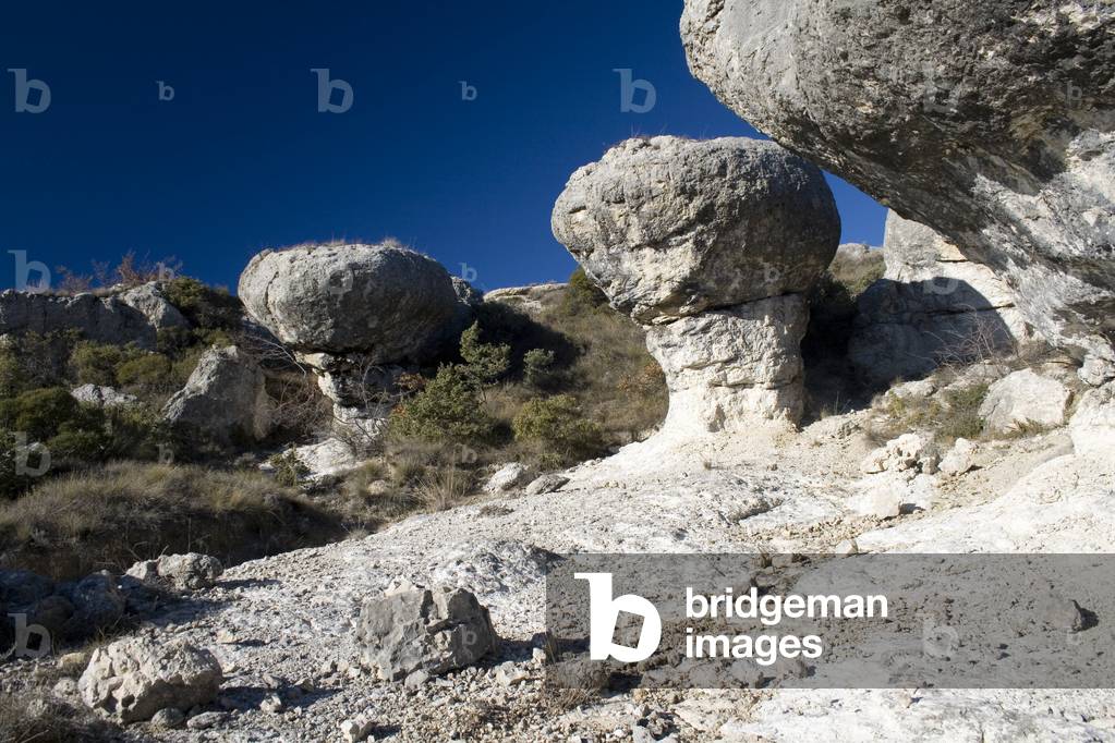 Rochers des Mourres/Chaos/Alpes of Haute Provence/Provence Alpes Cote d'Azur/France