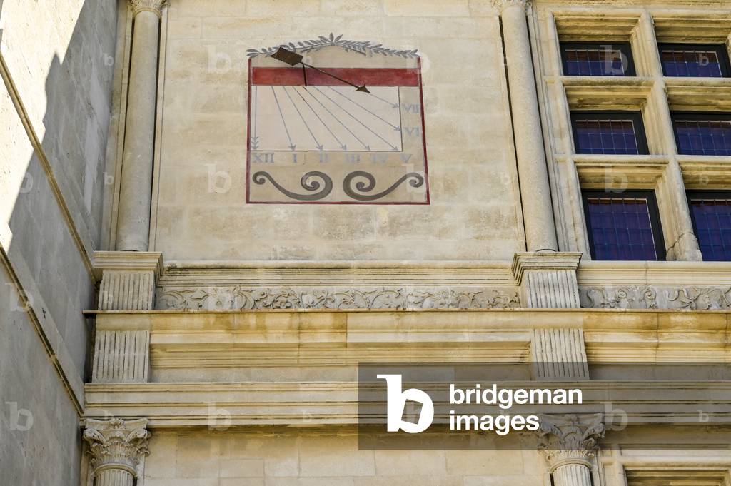 Sundial on Castle of the countess Françoise de Sévigné Grignan, Drôme, France (photo)