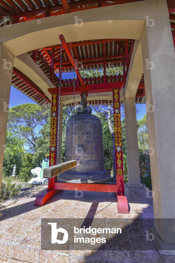 Buddhist pagoda Hung Hien Tu, Frejus, Var (photo)