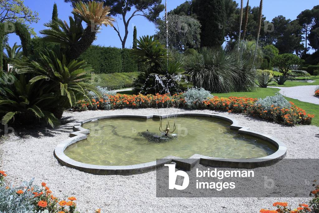 Jardins de Villa Ephrussi de Rothschild/Musical fountain/Saint Jean Cap Ferrat/Alpes Maritimes/Provence Alpes Cote d'Azur/France
